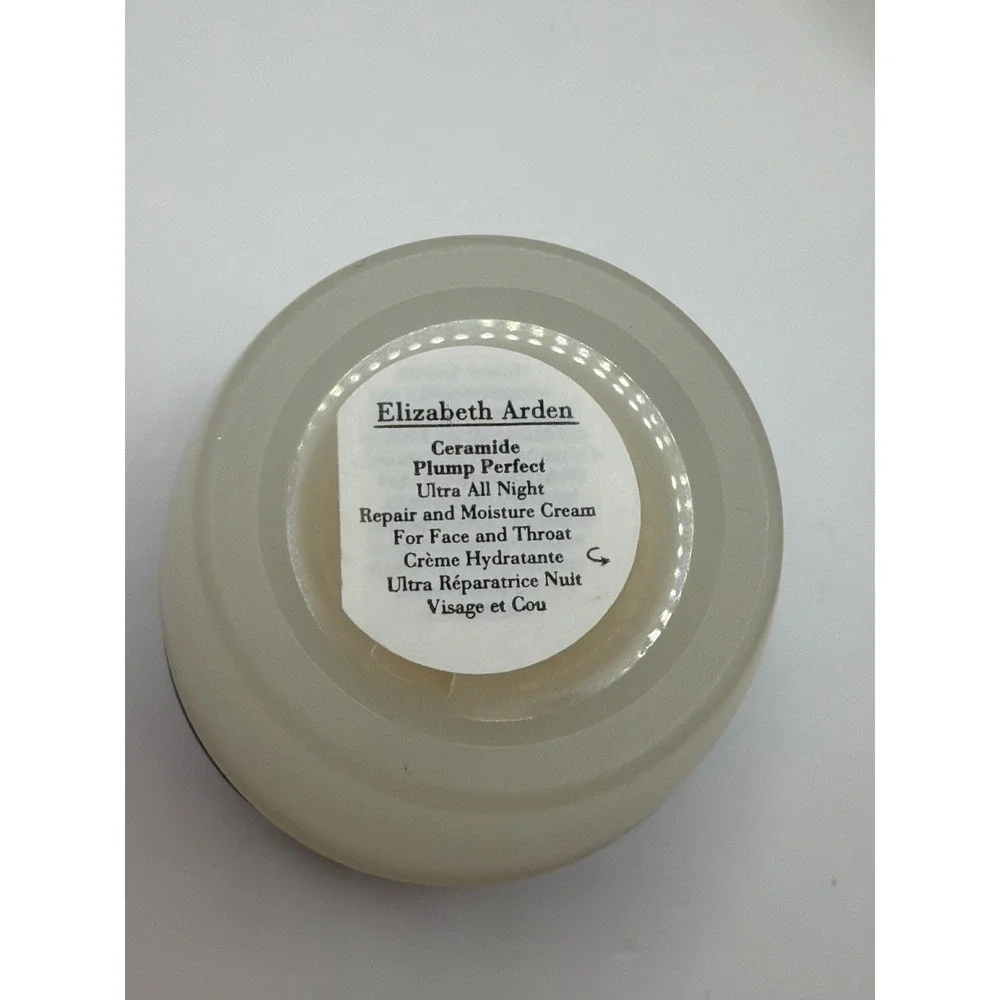 Elizabeth Arden Ceramide Gold Capsules & Plump Perfect‎ Day Night Cream Set 3pc